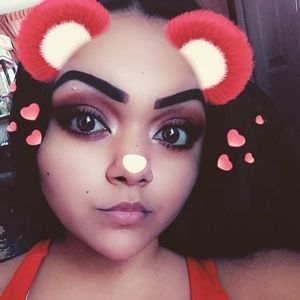 Meet your Posher, Jazmin